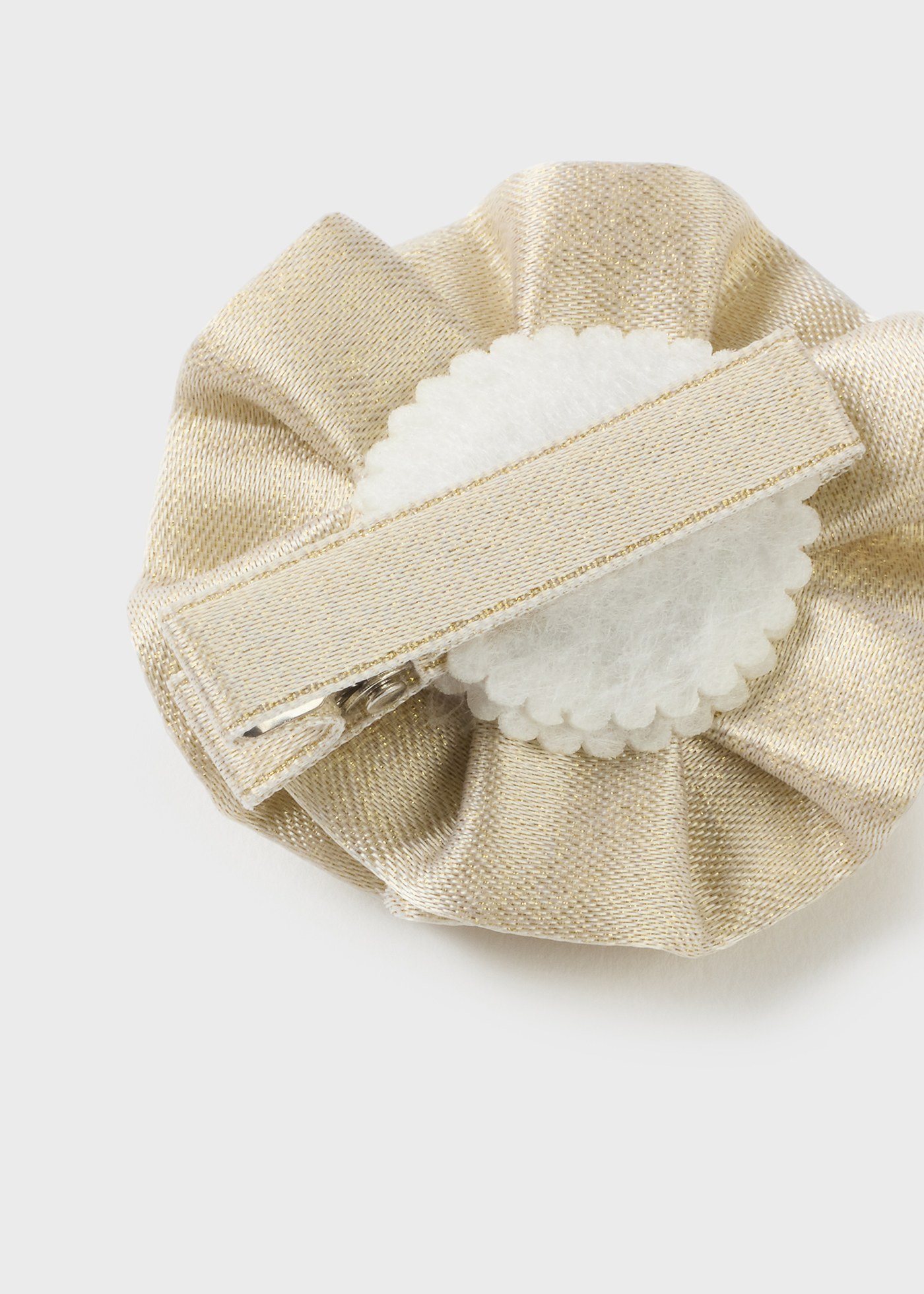 Presilha de flor para bebê