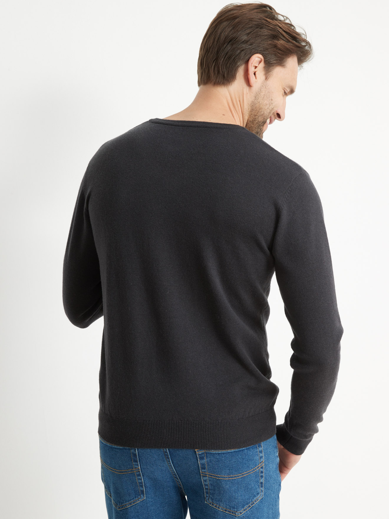 Pull encolure V 80% laine d'agneau
