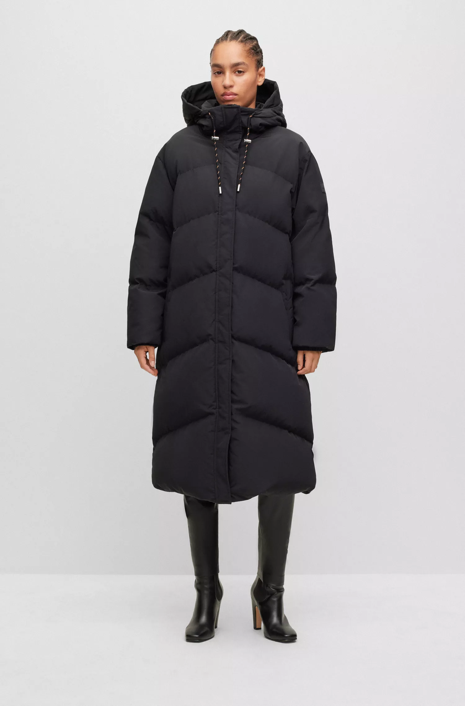 Jaqueta parka com capuz BOSS laranja, modelagem regular.