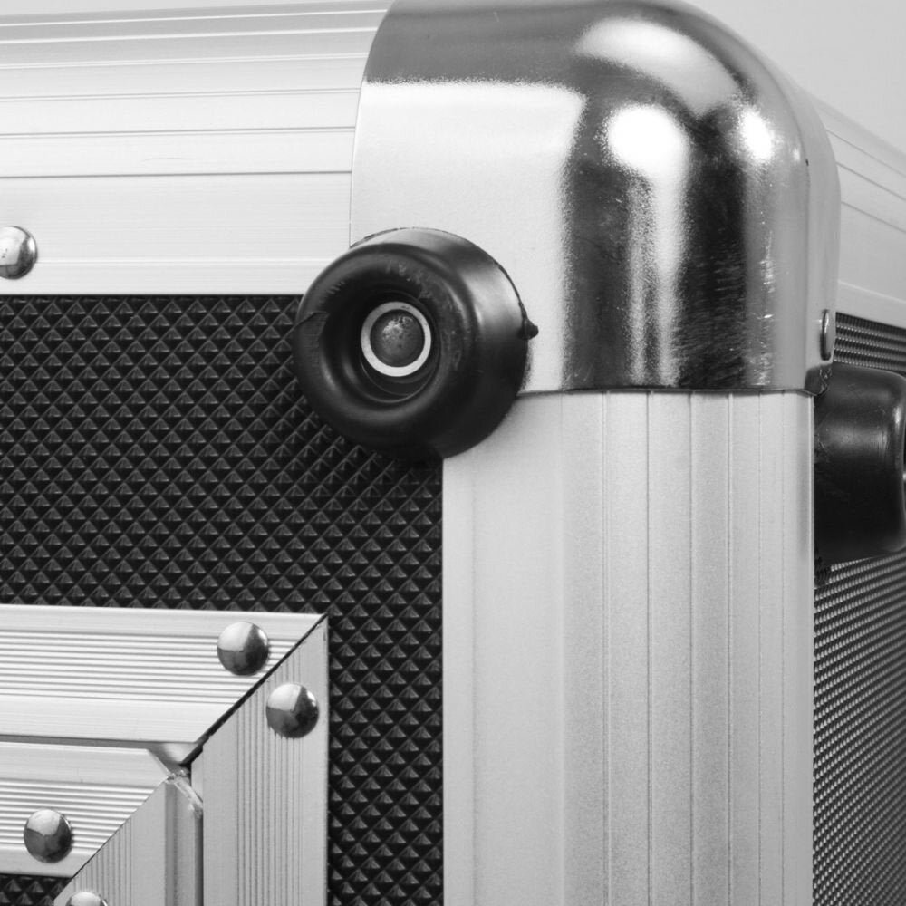 UDG Ultimate Pick Foam Flight Case Multi Format XL Silver koffer voor DJ-controller
