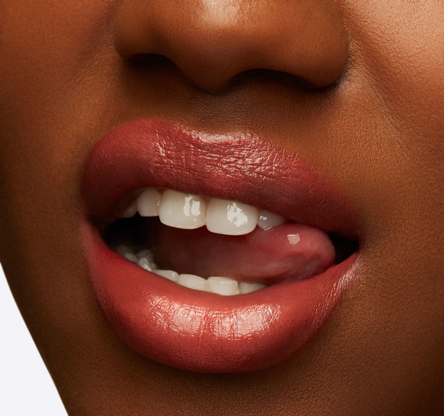 MAC Lustreglass Lipstick Kissmet 3.0g