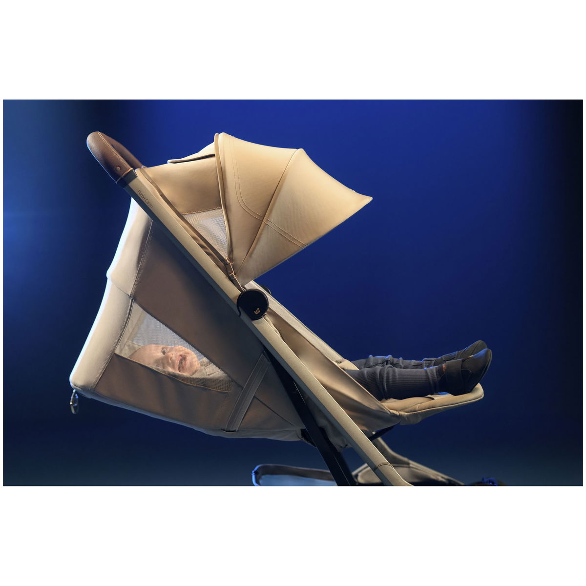 Maxi CosiMaxi Cosi   Fame Cabin Set sapphire sand