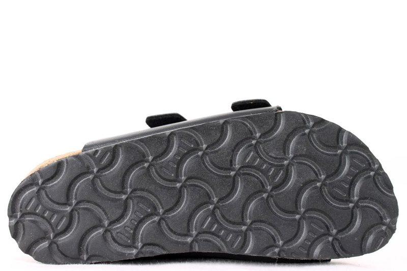 ROOTS SLIPPERS