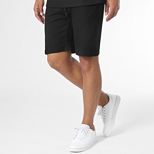 Ensemble Tee Shirt Et Short Jogging Noir