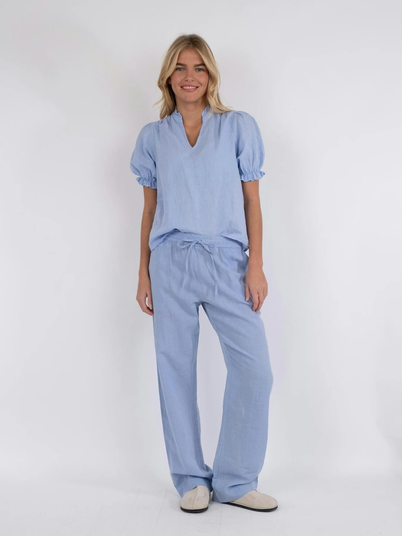 Neo Noir Sonar Linen Pants light blue