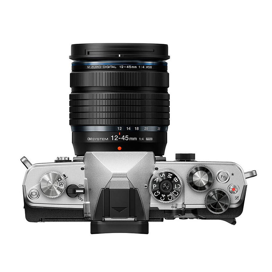 OM System OM-3 Argent + Objectif M.ZUIKO DIGITAL ED 12-45mm f/4.0 PRO