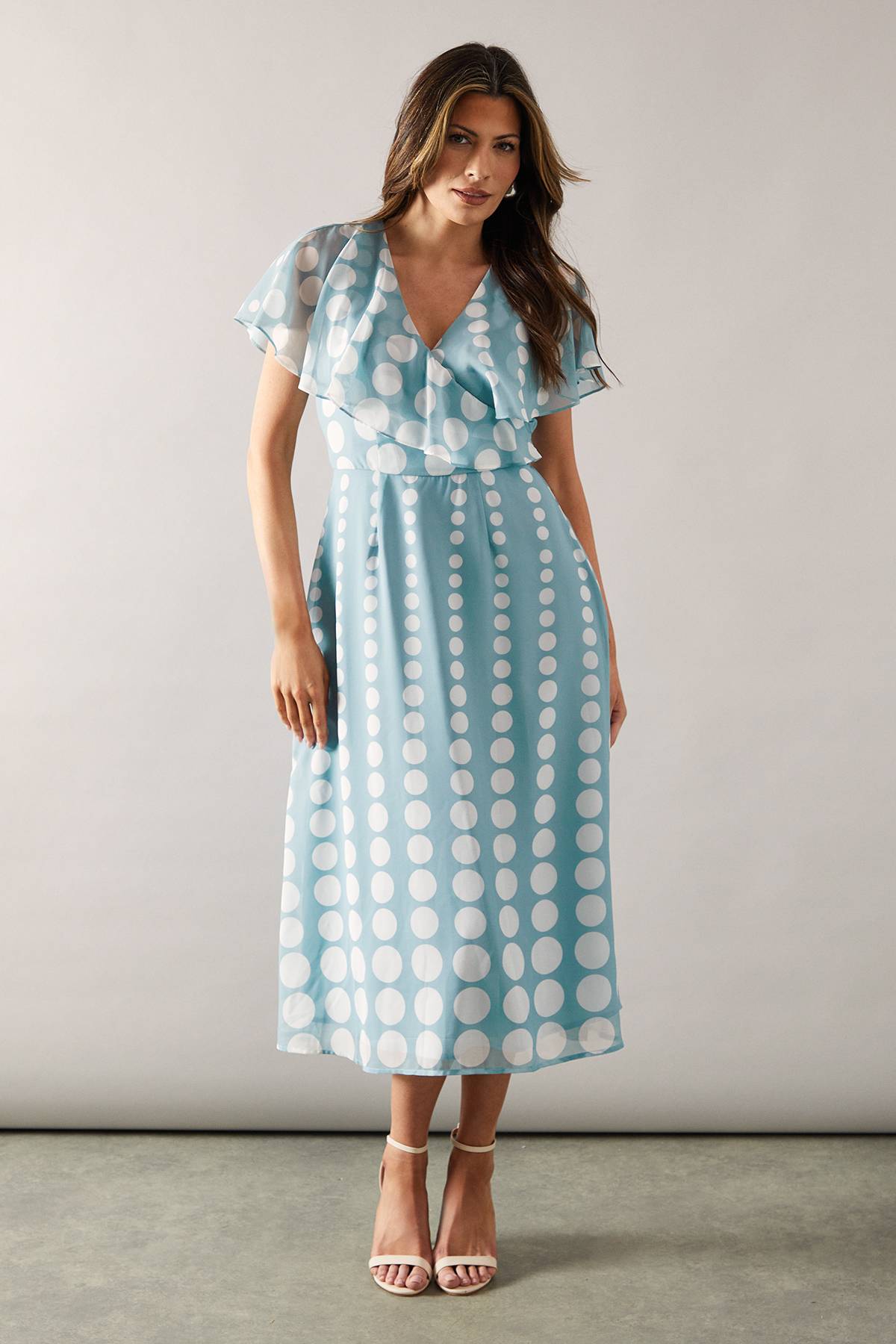 Wallis Robe Midi en Mousseline à Manches Cape avec Motif à Pois Bordés