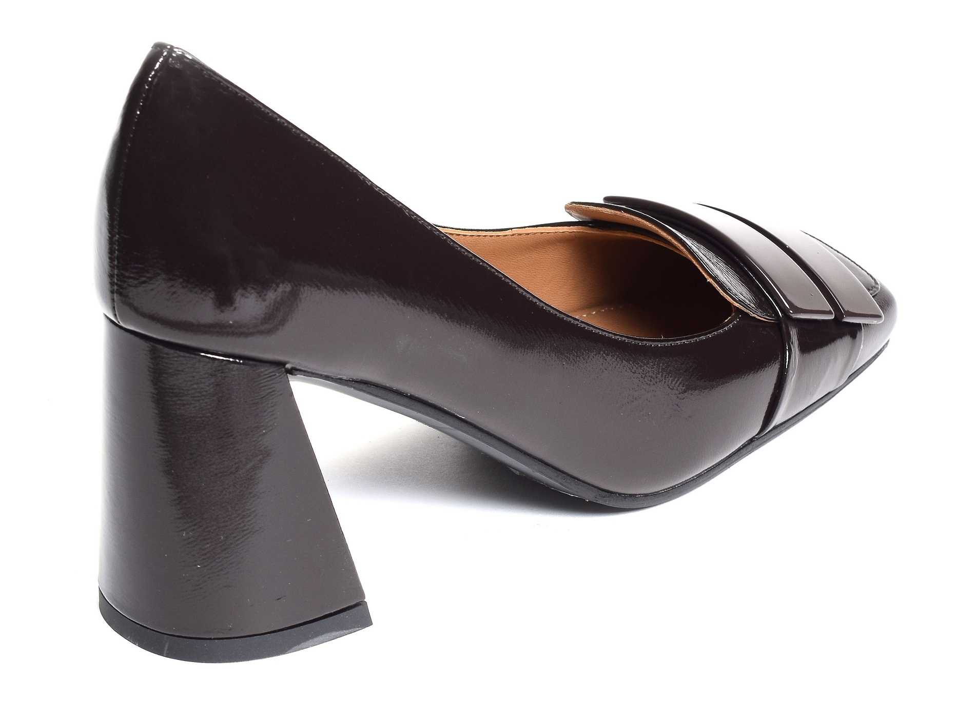 2204 verni marron