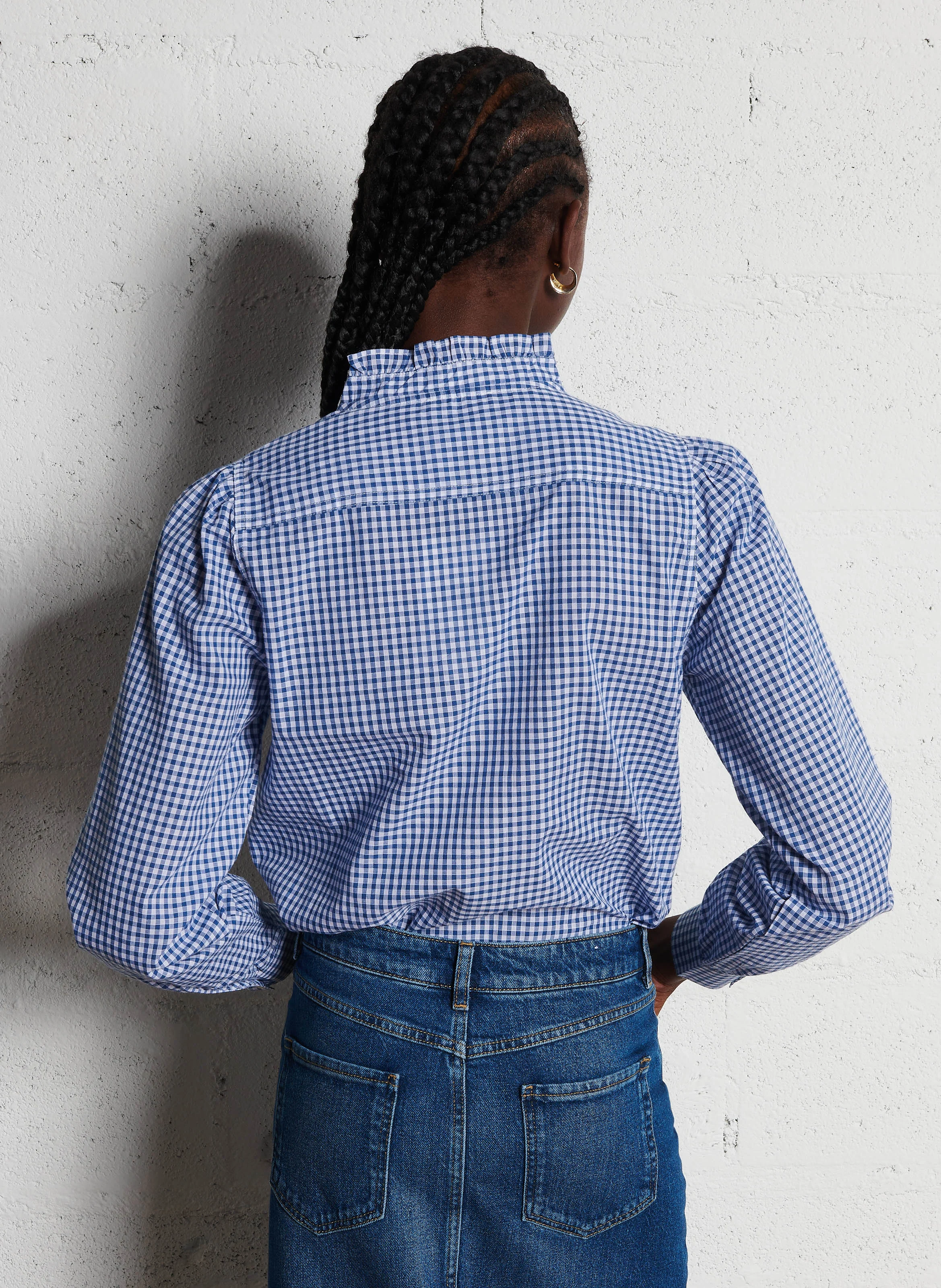 BENEDICTE - Chemise col montant à volants en coton | Bleu