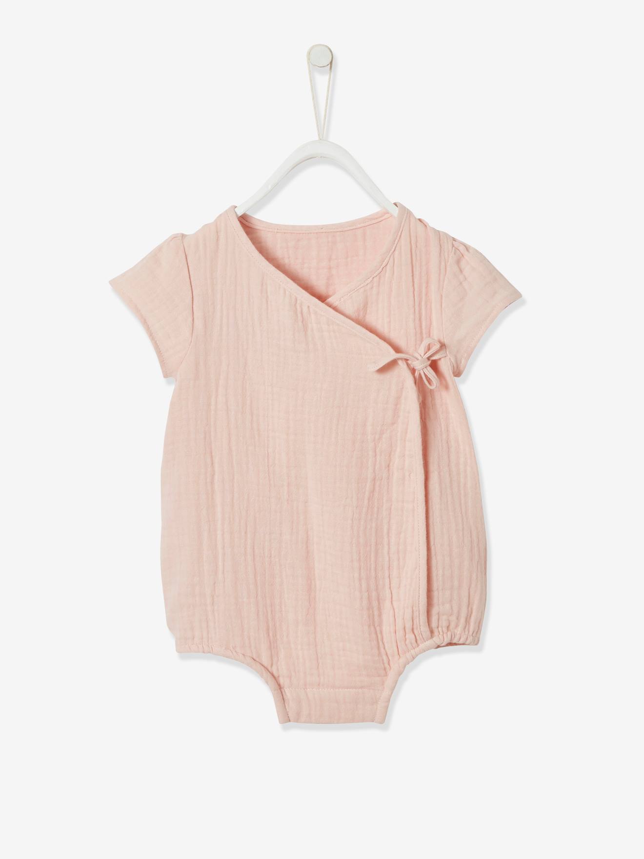 Body de bebê personalizado em chiffon de algodão rosa claro liso.