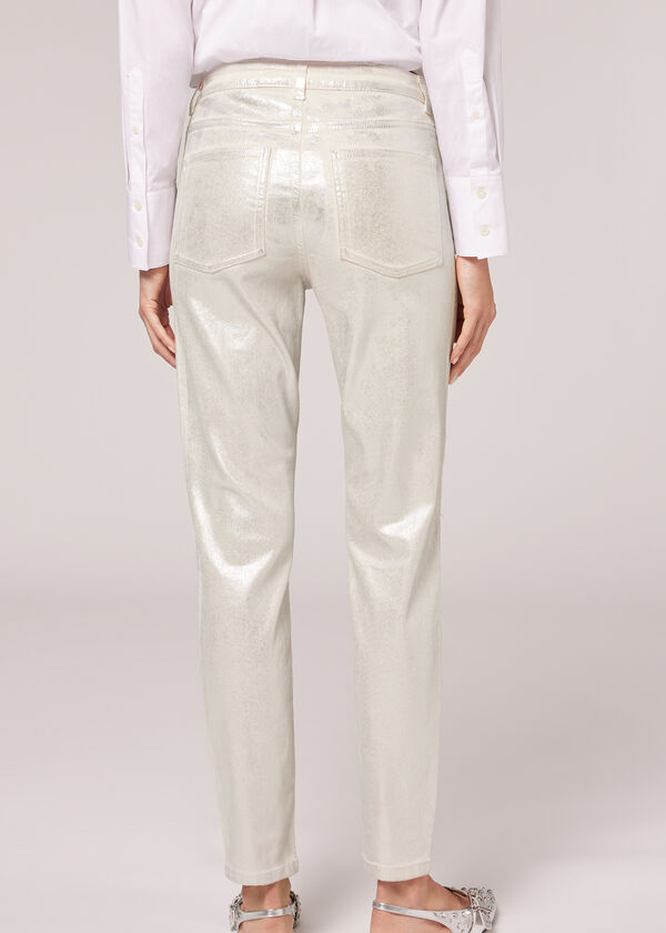 Calça jeans elástica com efeito laminado