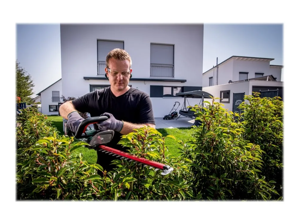 Metabo HS 18 LTX 55 - Hæktrimmer - ledningfri - 18 V - 2600 spm - 55 cm - 53 cm - Skærekapacitet 19 mm - 2.2 kg (batteri og oplader medfølger ikke) - SOLO