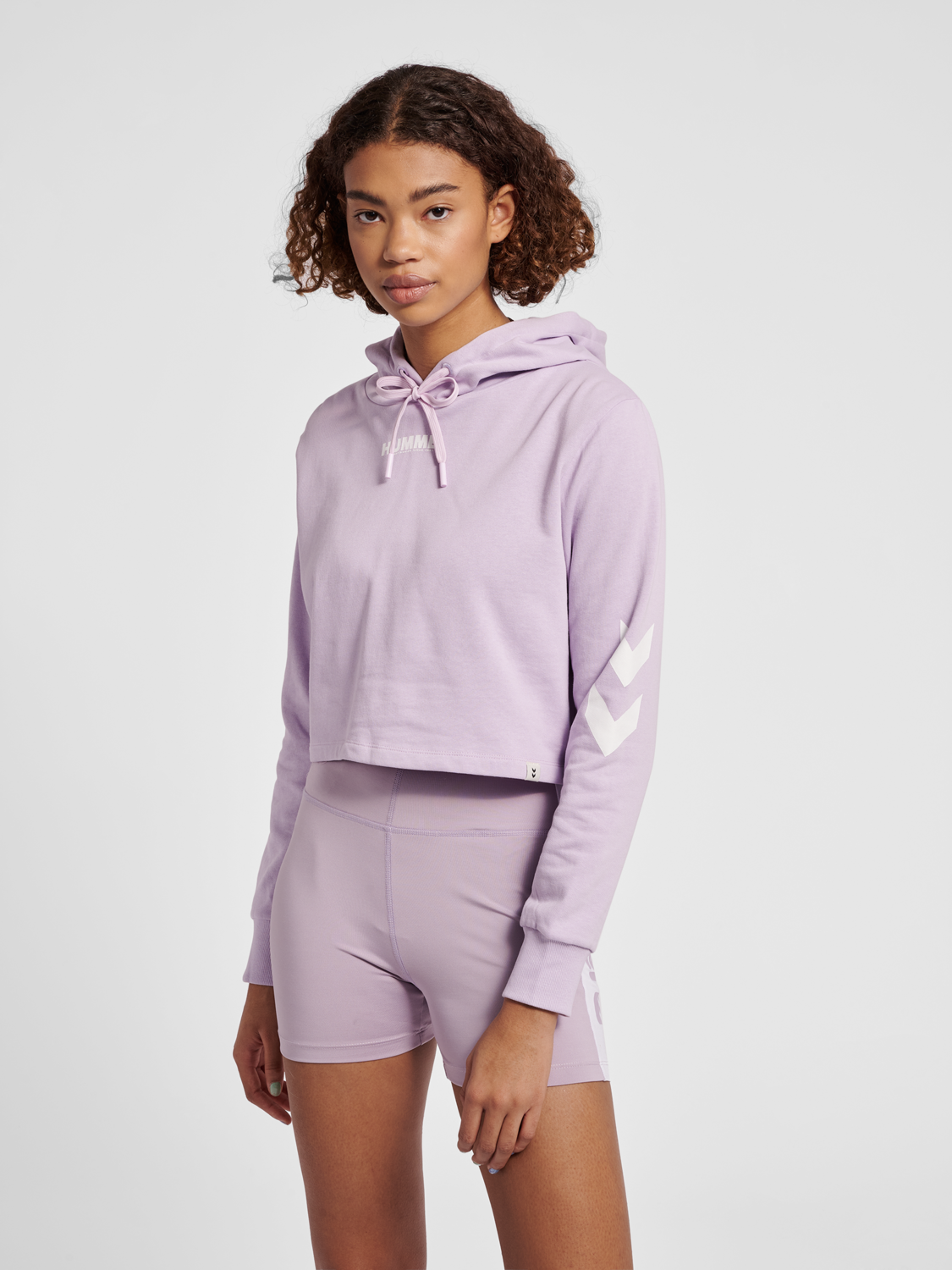 hmlLEGACY WOMAN CROPPED HOODIE