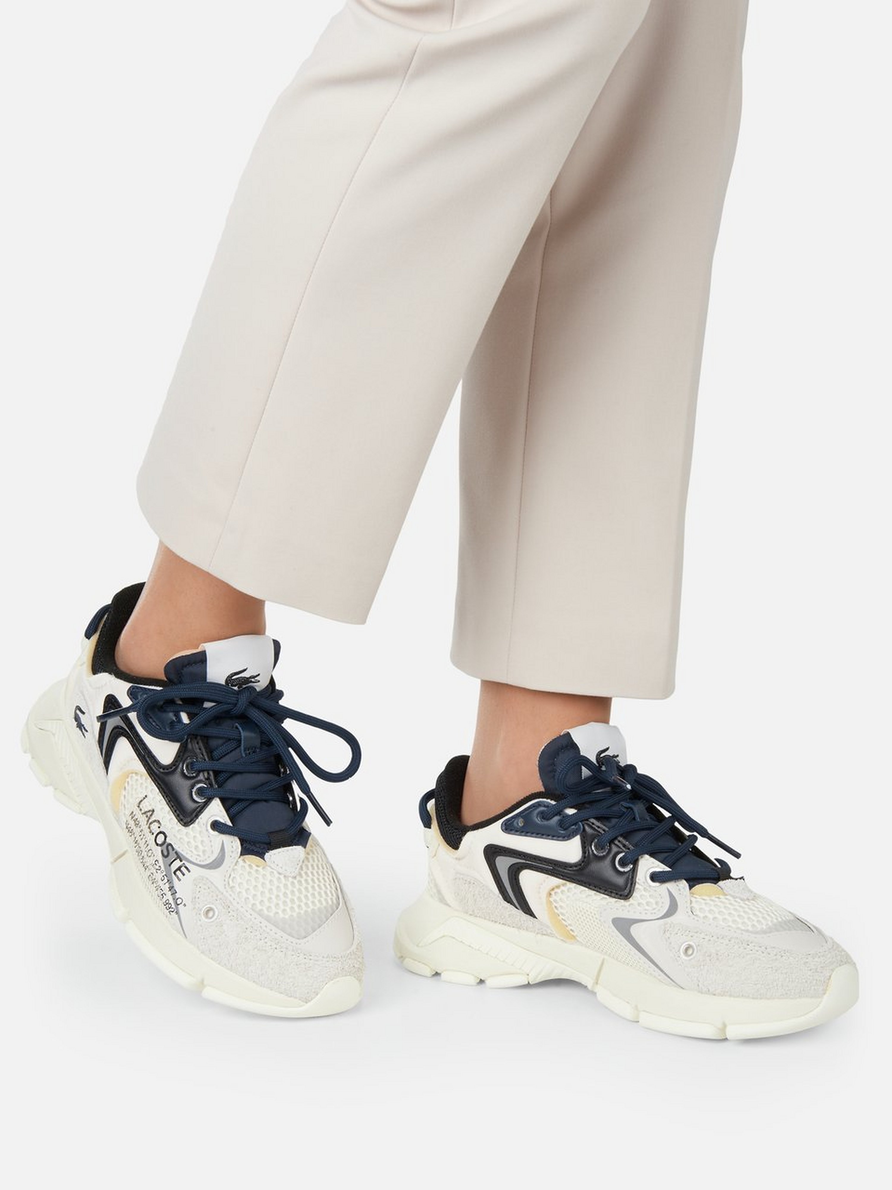 Sneaker