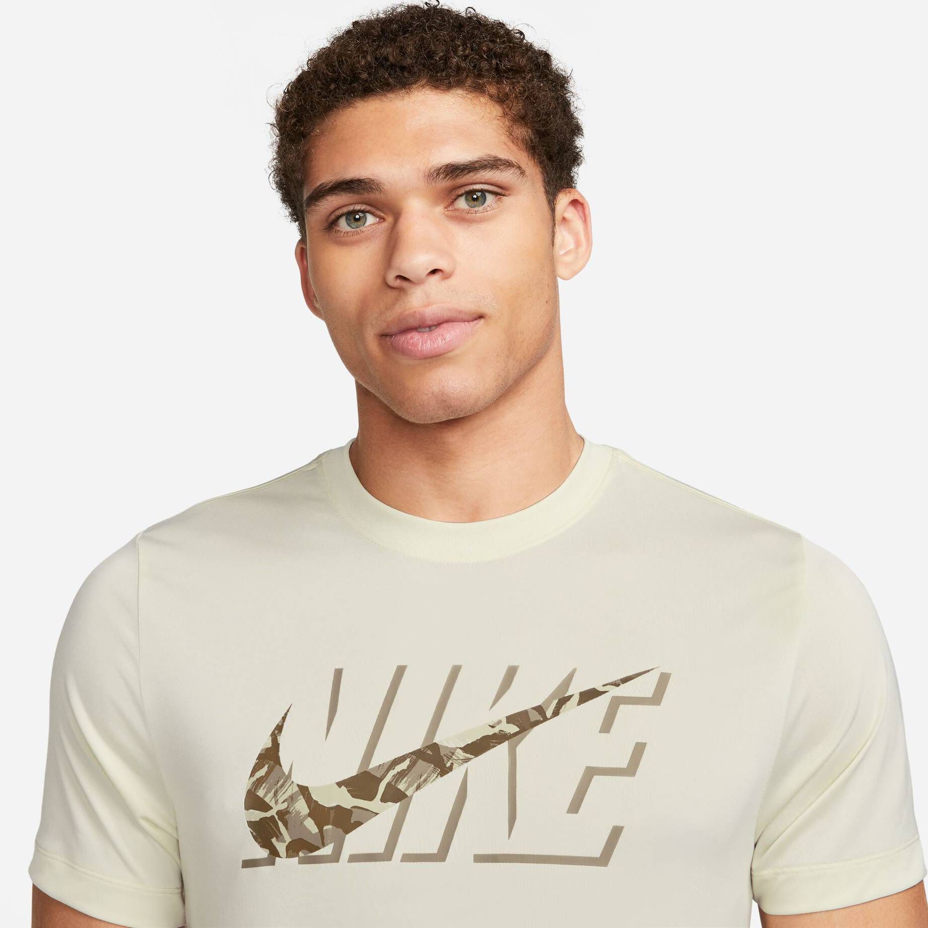 Nike| Herren Trainingsshirt
