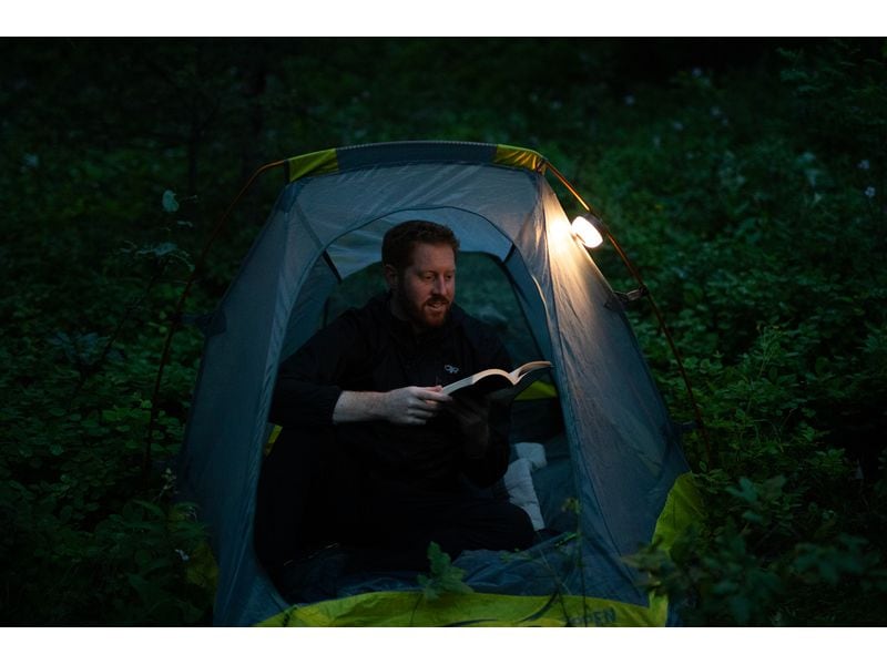 BioLite Laterne AlpenGlow Mini Anthrazit Dimmbare Campinglampe