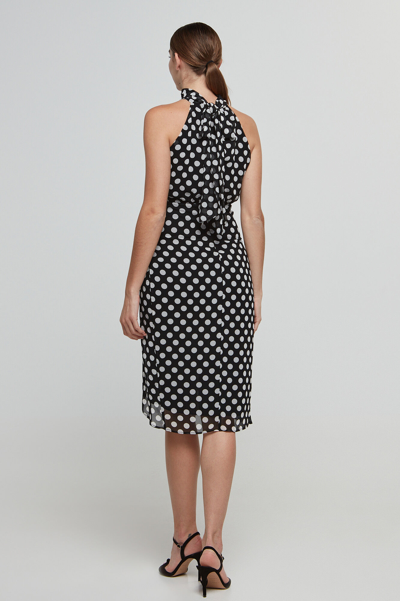 Vestido com decote halter - Preto