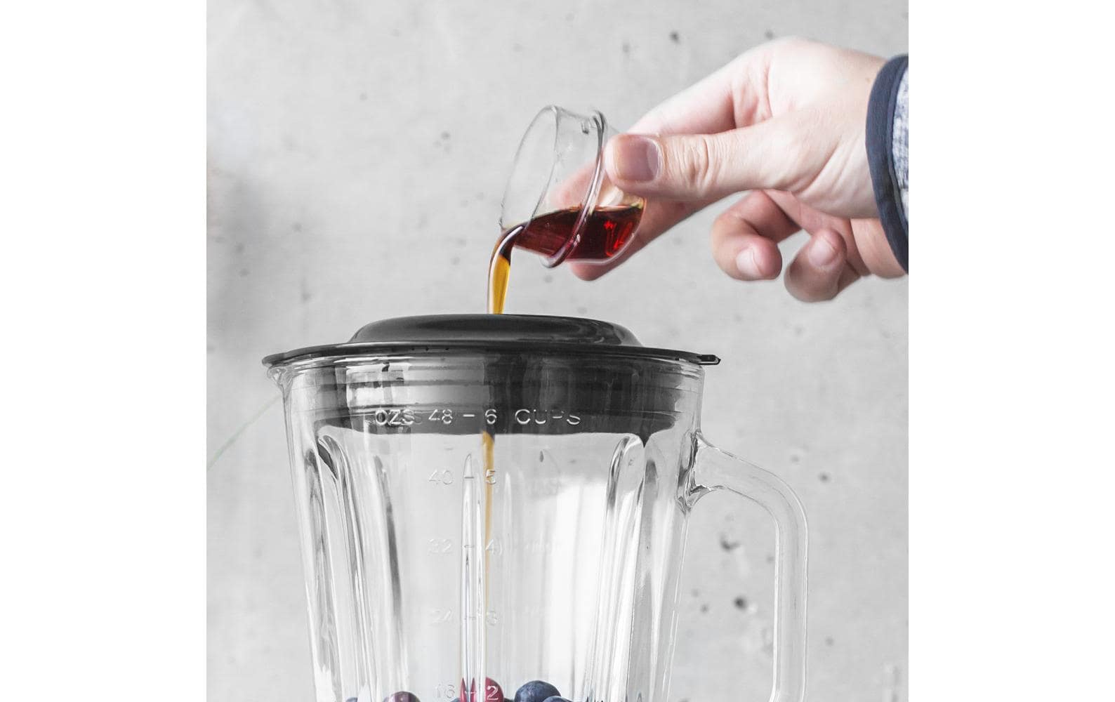 Standmixer Vital Mixer SilberStandmixer mit 850 Watt Leistung