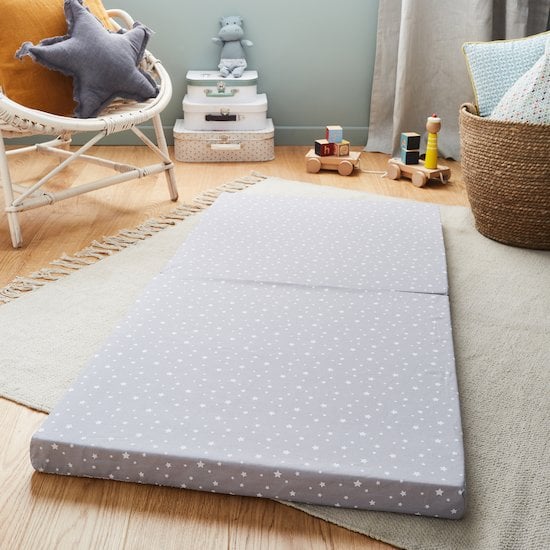 Matelas de voyage imprimé   Etoile        60 x 120 cm   de               P'tit lit