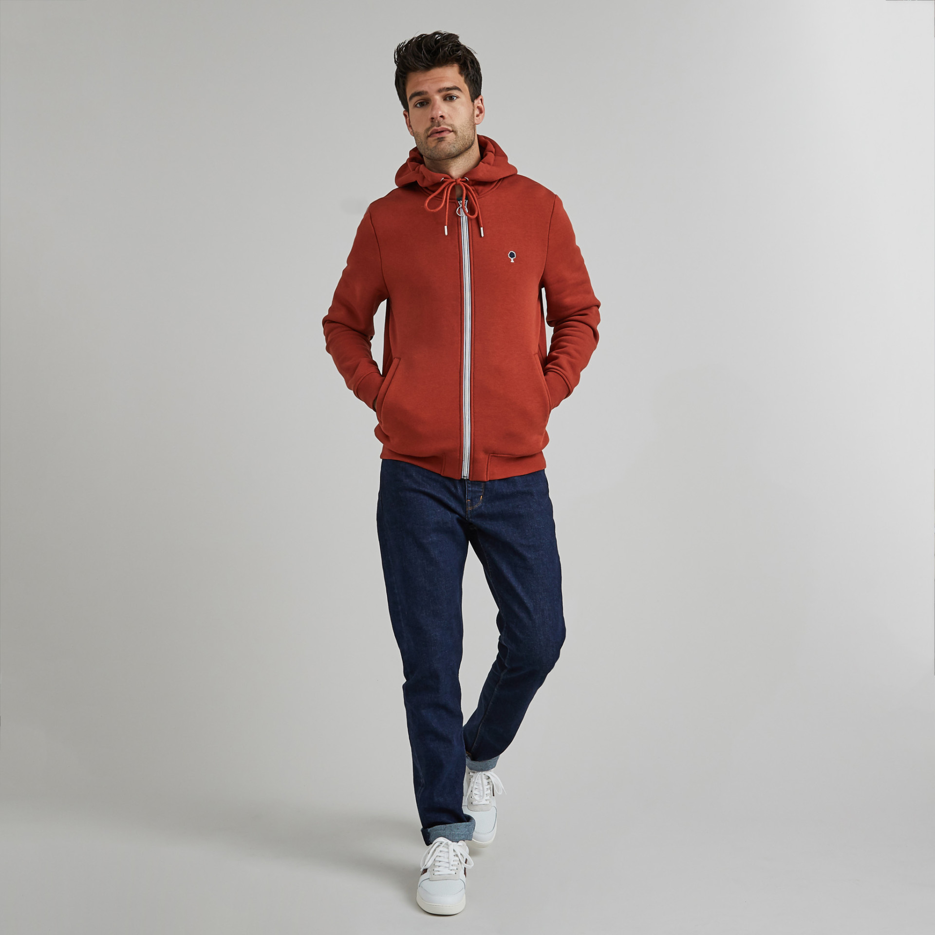 Sweat à capuche zippé rouge coton et polyester recyclé - modèle Mesnil