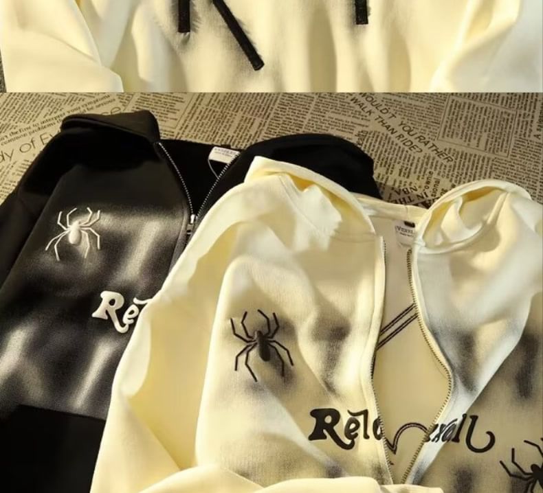 Bay Go Mall - Hoodie met rits en spinnenletters