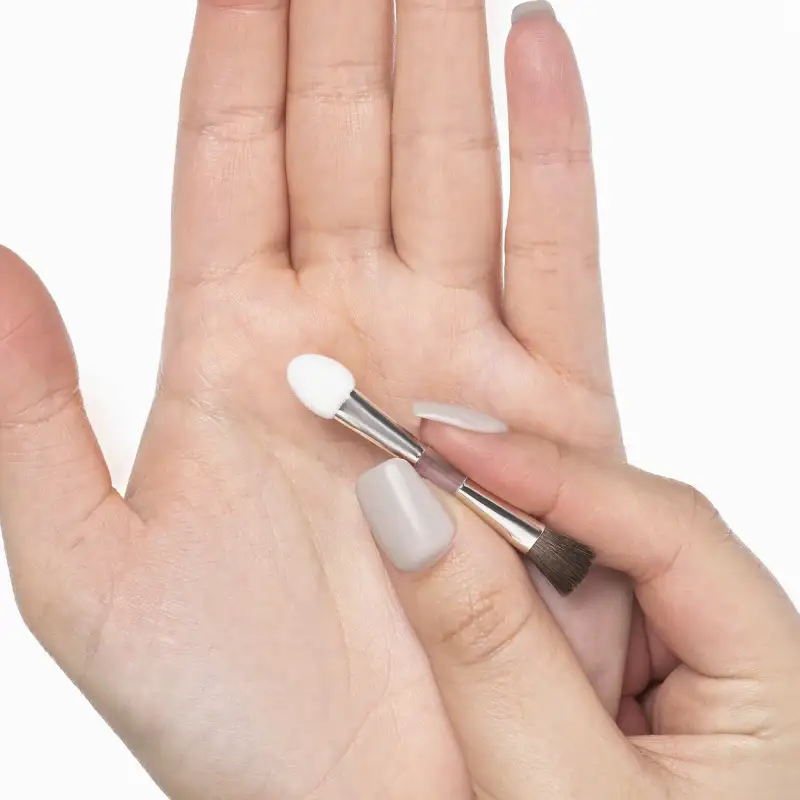 Eyeshadow Duo Applicator