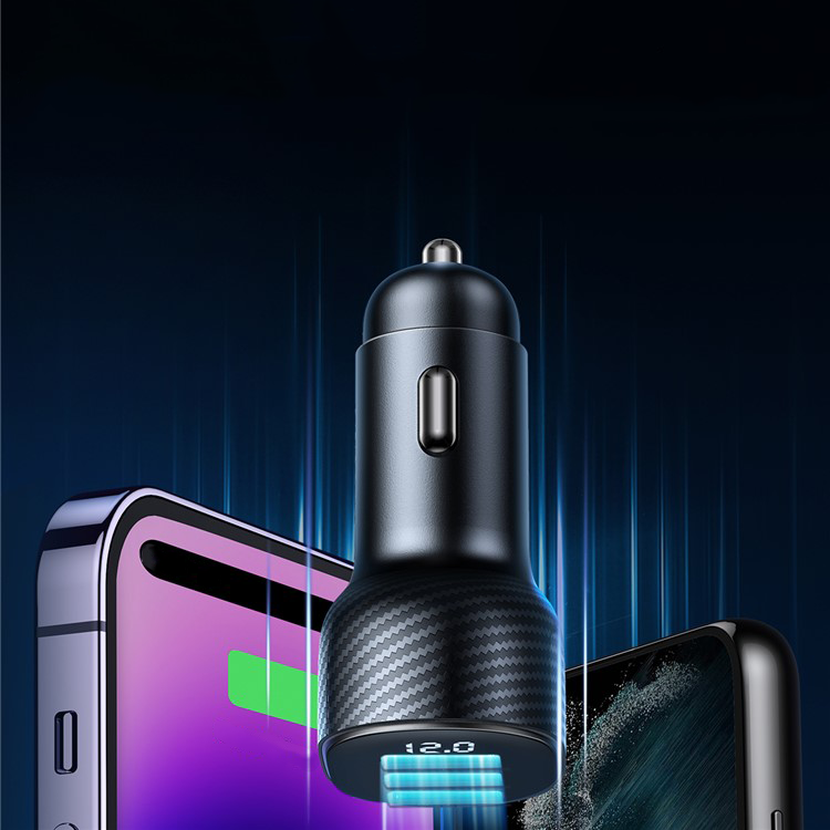 (3.4A) 3x USB A Auto KFZ Ladegerät mit Digital Display   QC 2.0 - Schwarz