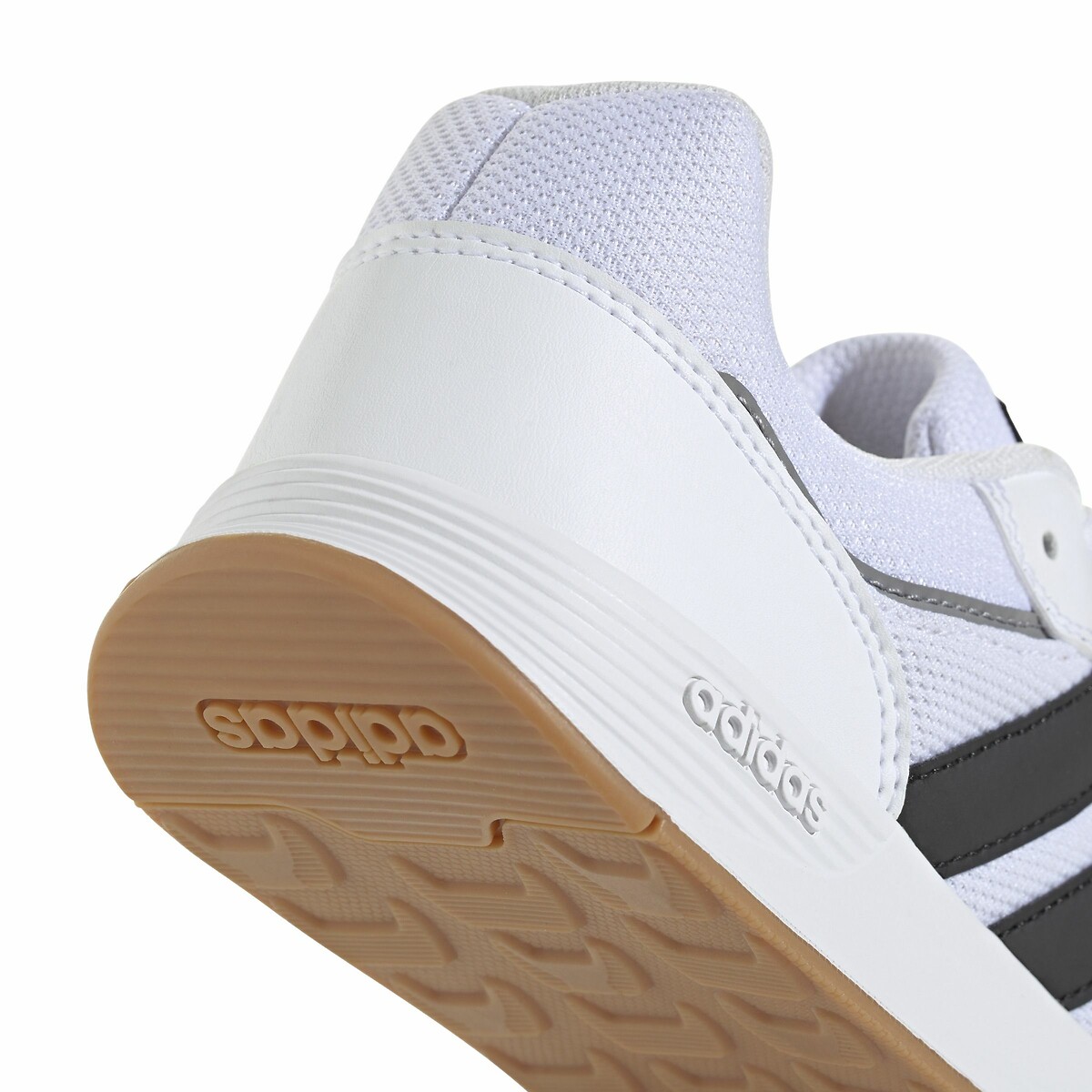 ADIDAS ROUPAS ESPORTIVAS<br>Tênis Tensaur Switch
