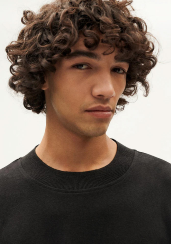 Thinking Mu Longsleeve Doug Hemp Black