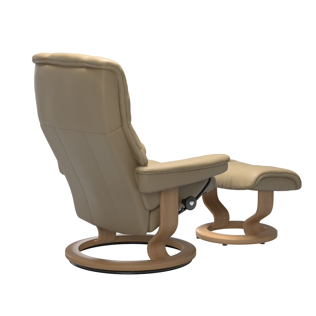 Mayfair (M) Classic lenestol med krakk Hud Velaro Beige og Classic understell eikbeiset.