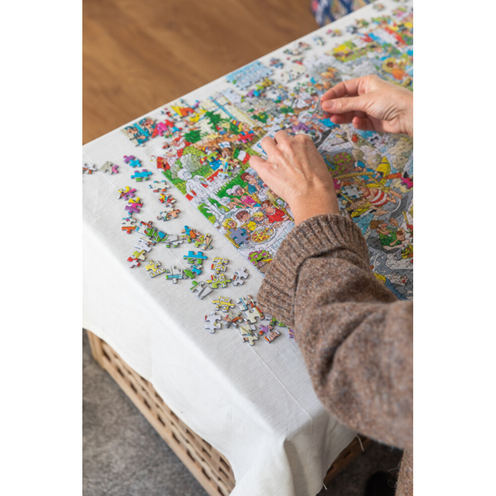 Jan Van Haasteren Puzzel De Goochelbeurs - 1000 stukjes