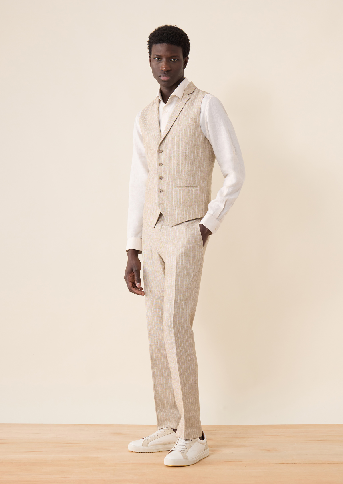 Pantalon coordonnable Slim en lin beige à rayures blanches