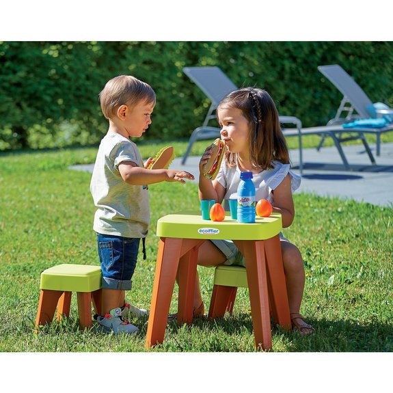 Table de pique-nique avec 2 tabourets