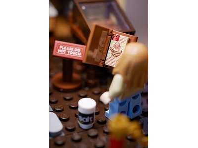 LEGO Disney Hocus Pocus: het huisje van de Sanderson-zussen (21341)