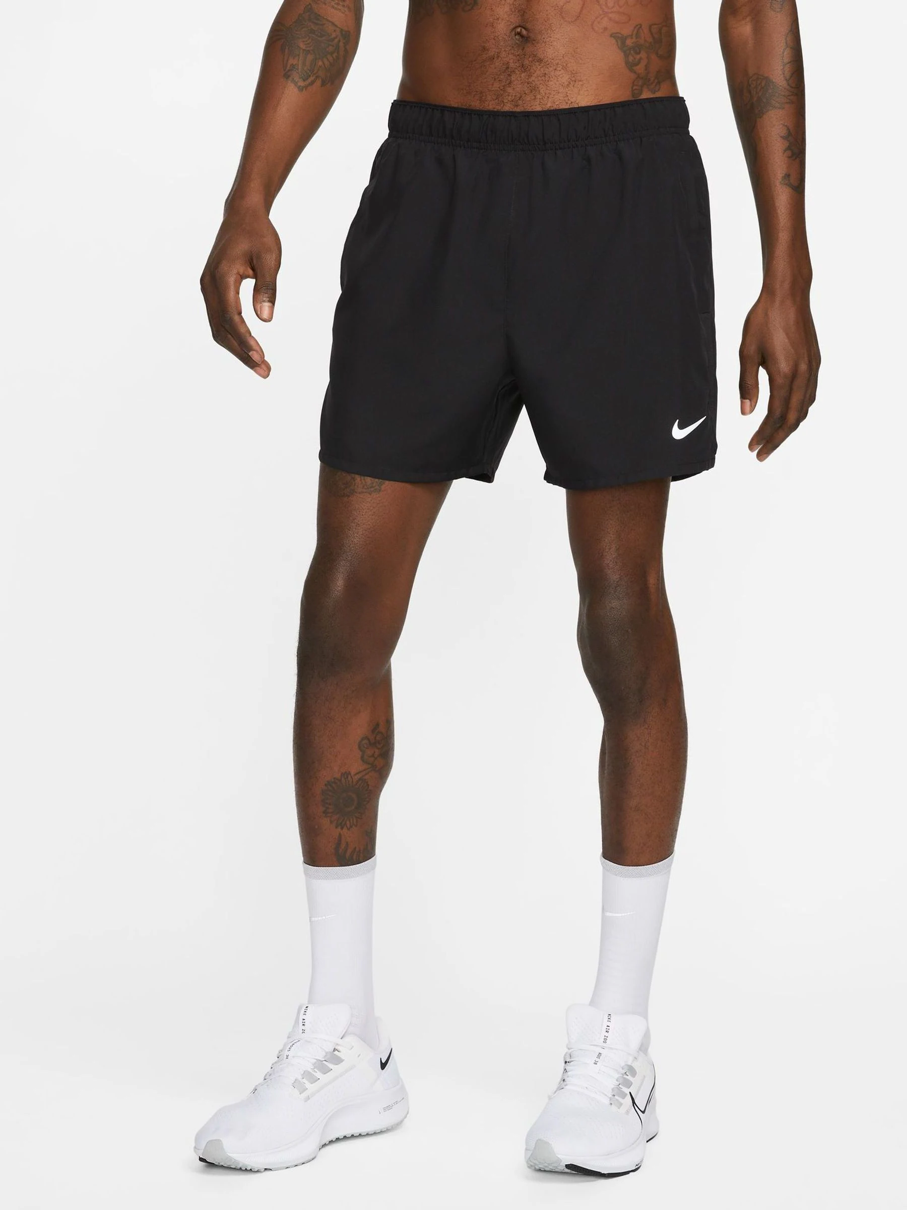 Zwart - Nike Dri-FIT Challenger 5 Inch hardloopshorts met slipvoering