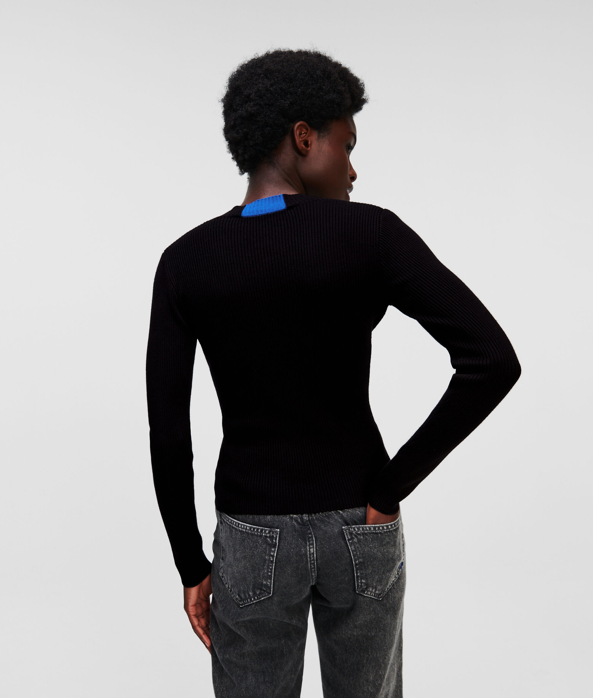 PULL AJUSTÉ KLJ