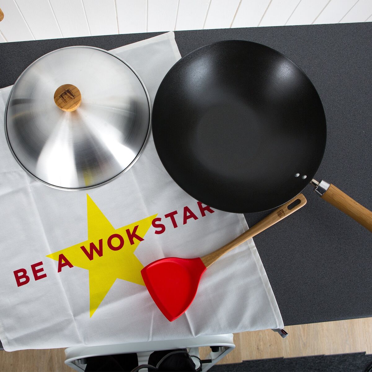 NS kulsstål Wok, svart 30 cm.