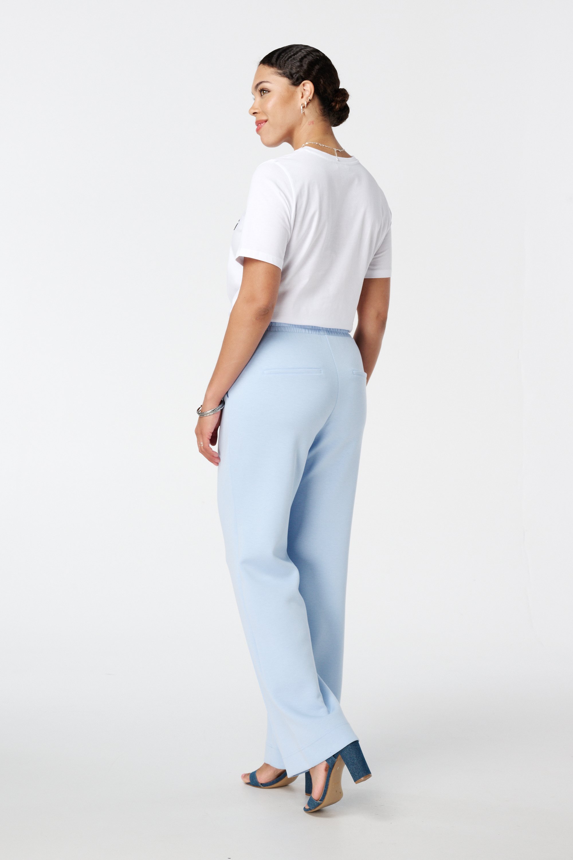 Broek met deelnaad Licht blauw