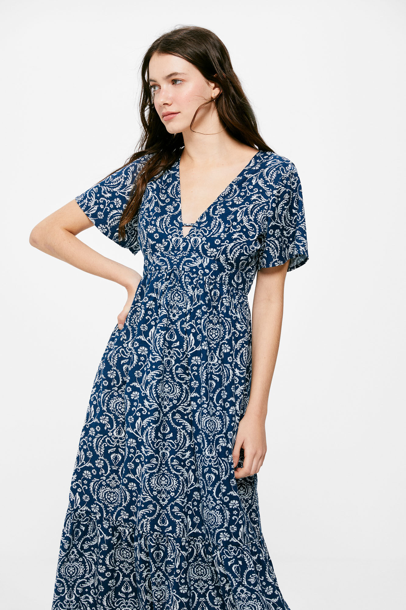 Vestido midi com costas fantasia, linho e algodão - Azul médio