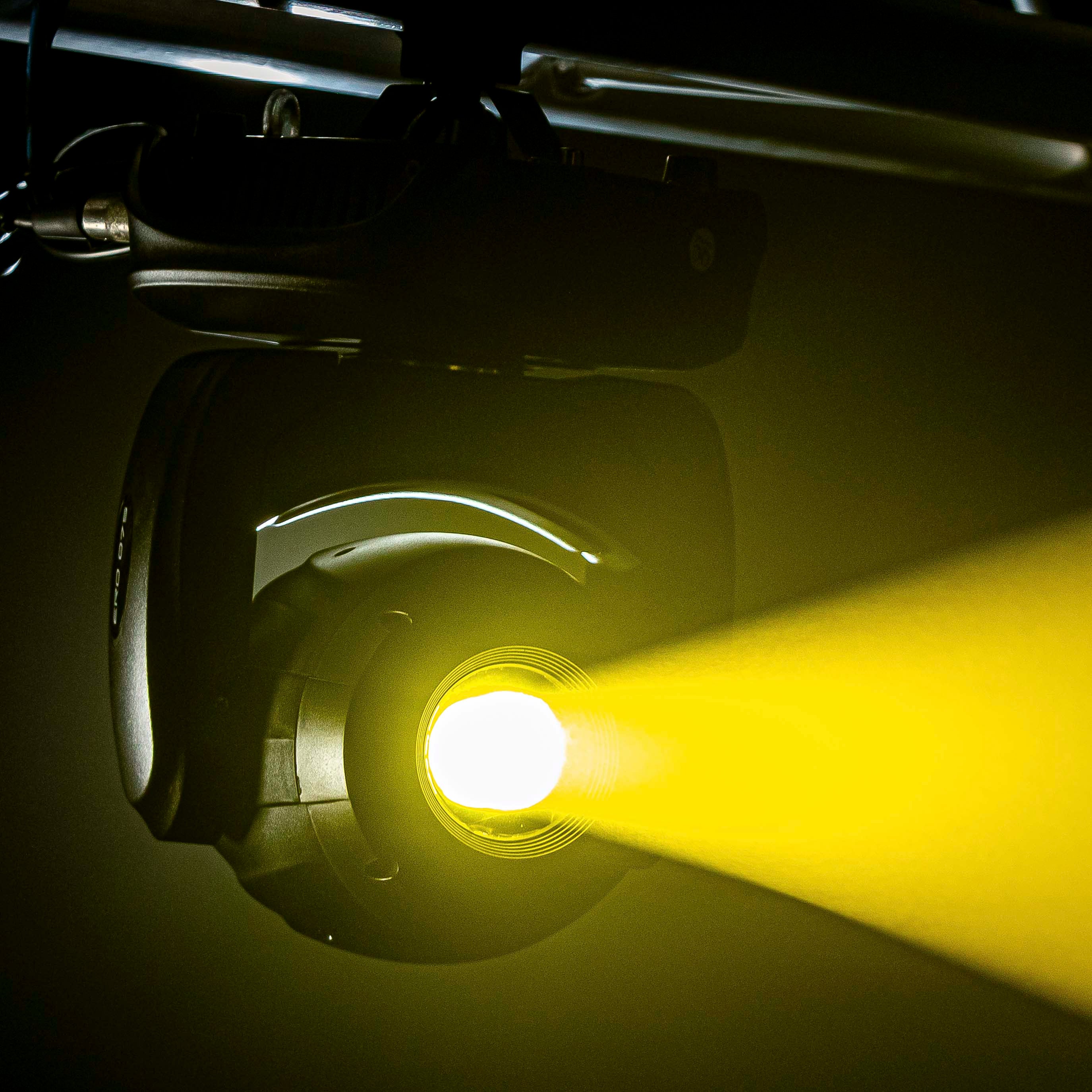 Ayra ERO 075 LED movinghead 75W