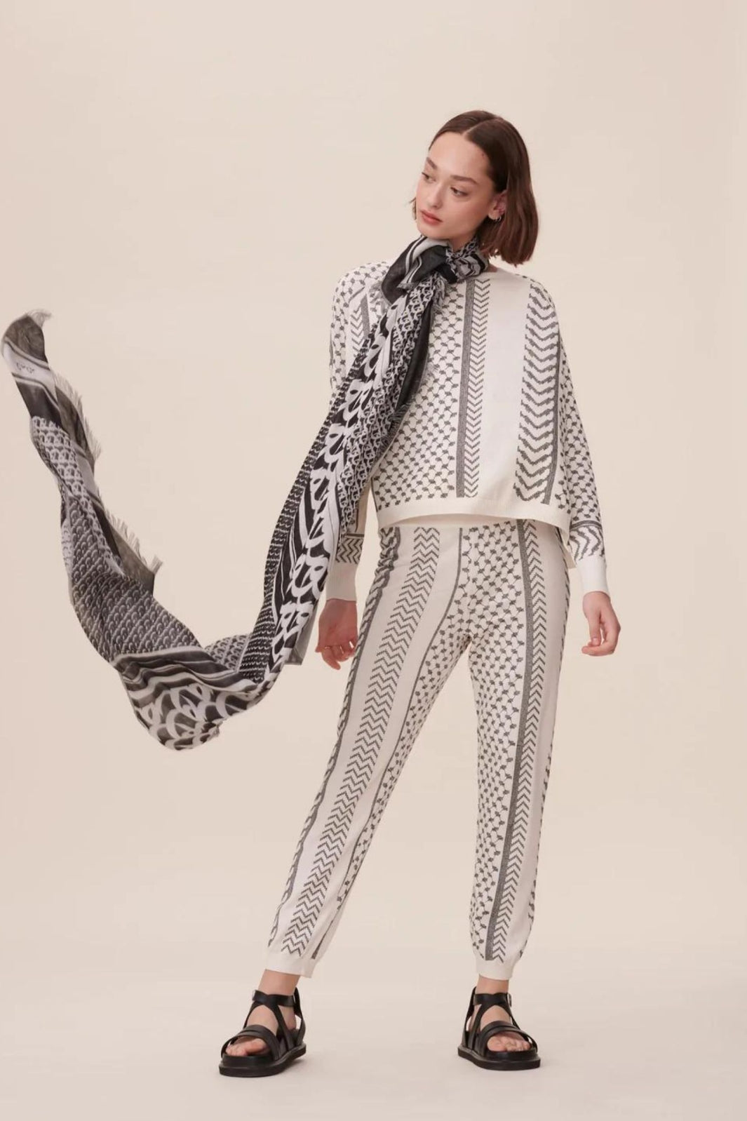 Lala Berlin Scarf monogram