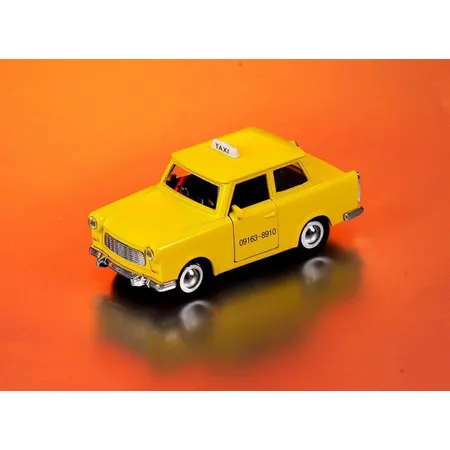 Euro Souvenirs Trabant 601 Taxi, 12cm, 1 Stück, 2-fach sortiert