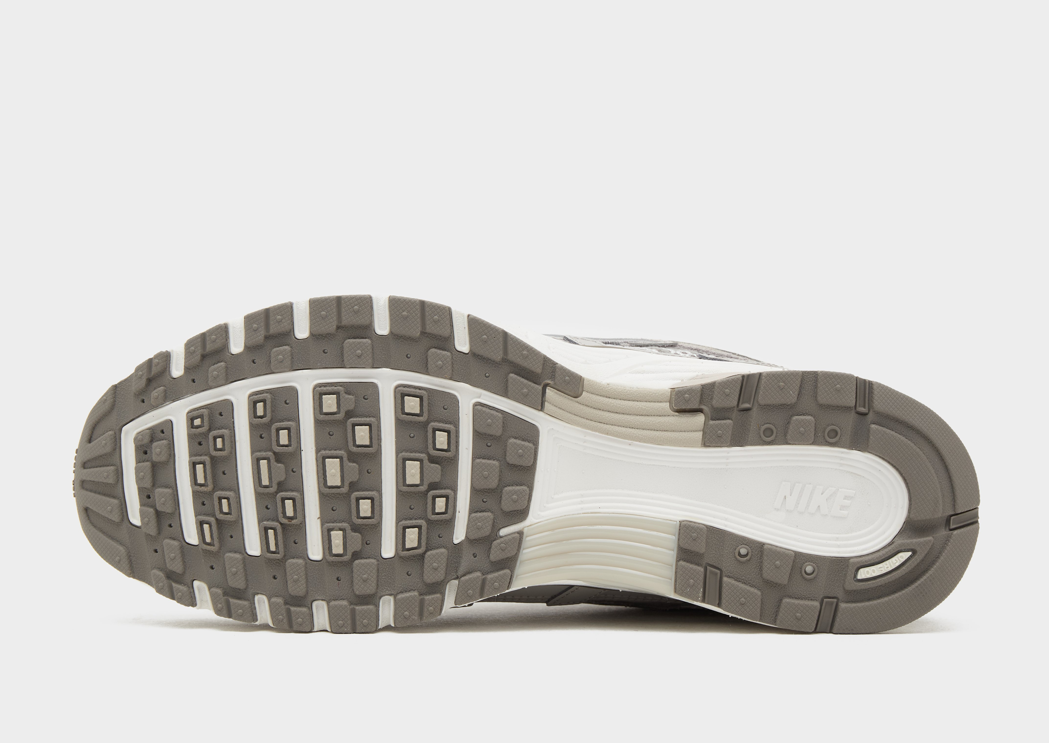 Nike P-6000
