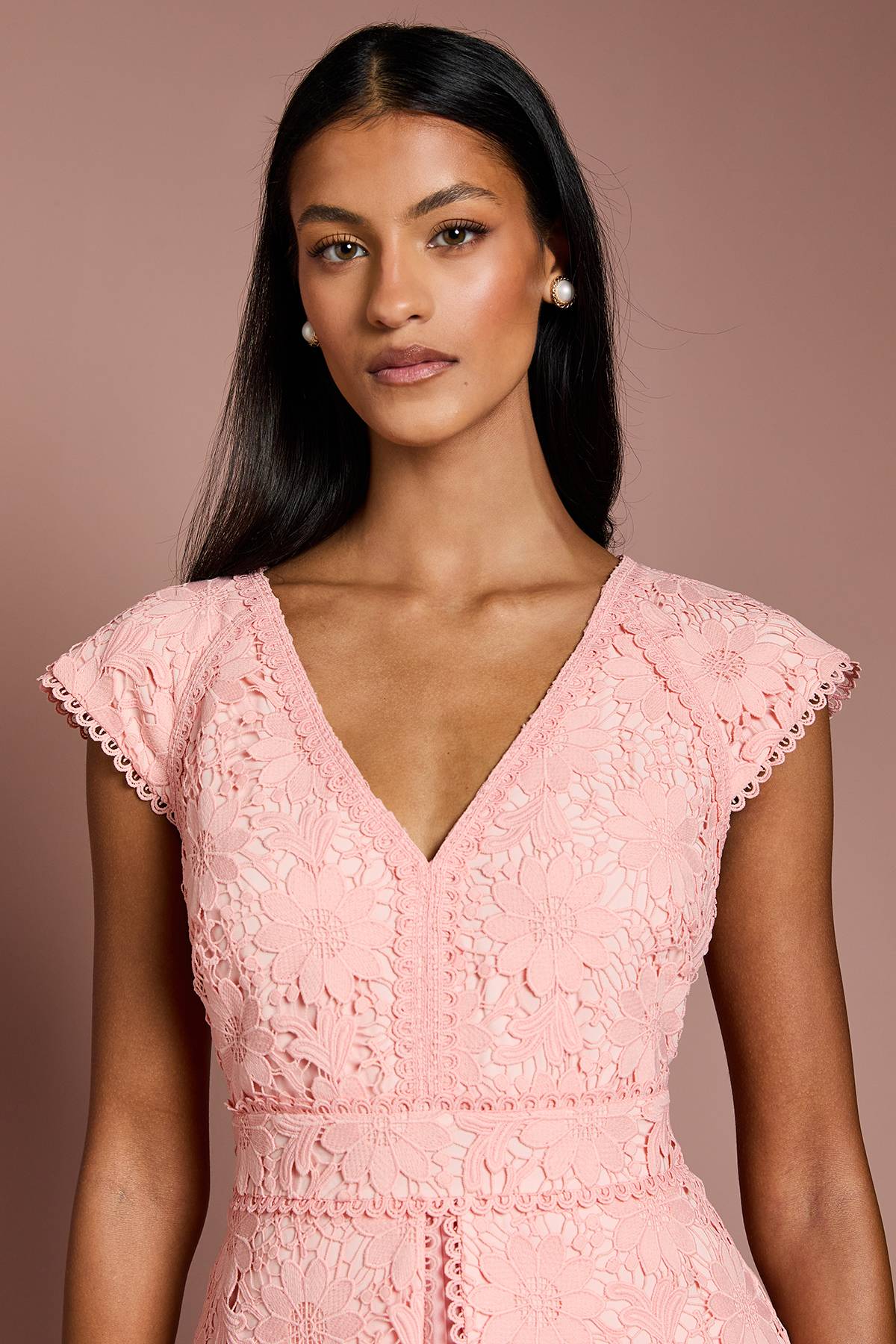 Coast Robe Midi Petite à Décolleté en V avec Corsage en Dentelle et Basque