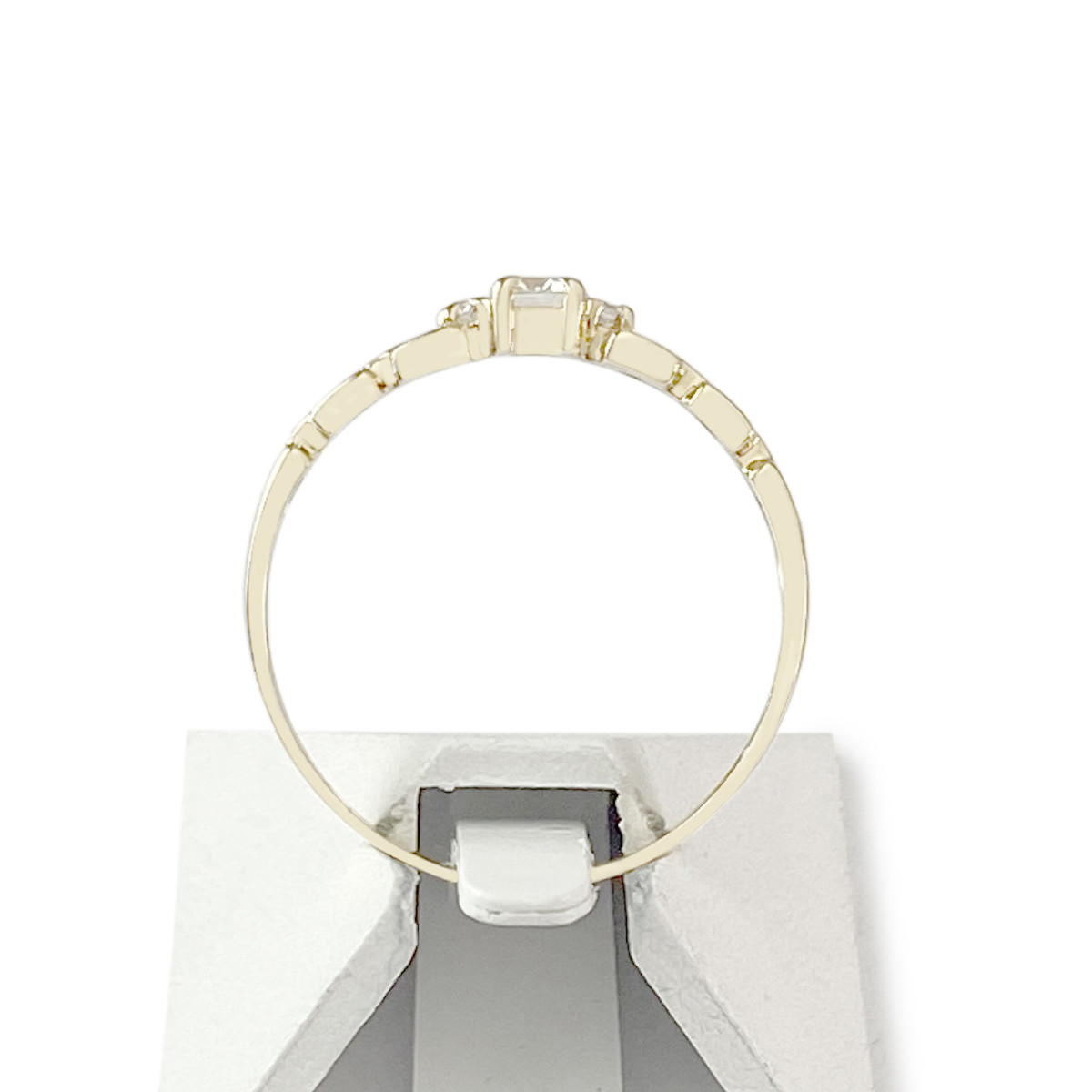 Bague d'occasion or 750 jaune zirconias