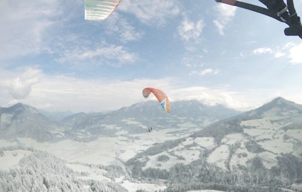 Winter Paragliding Söll