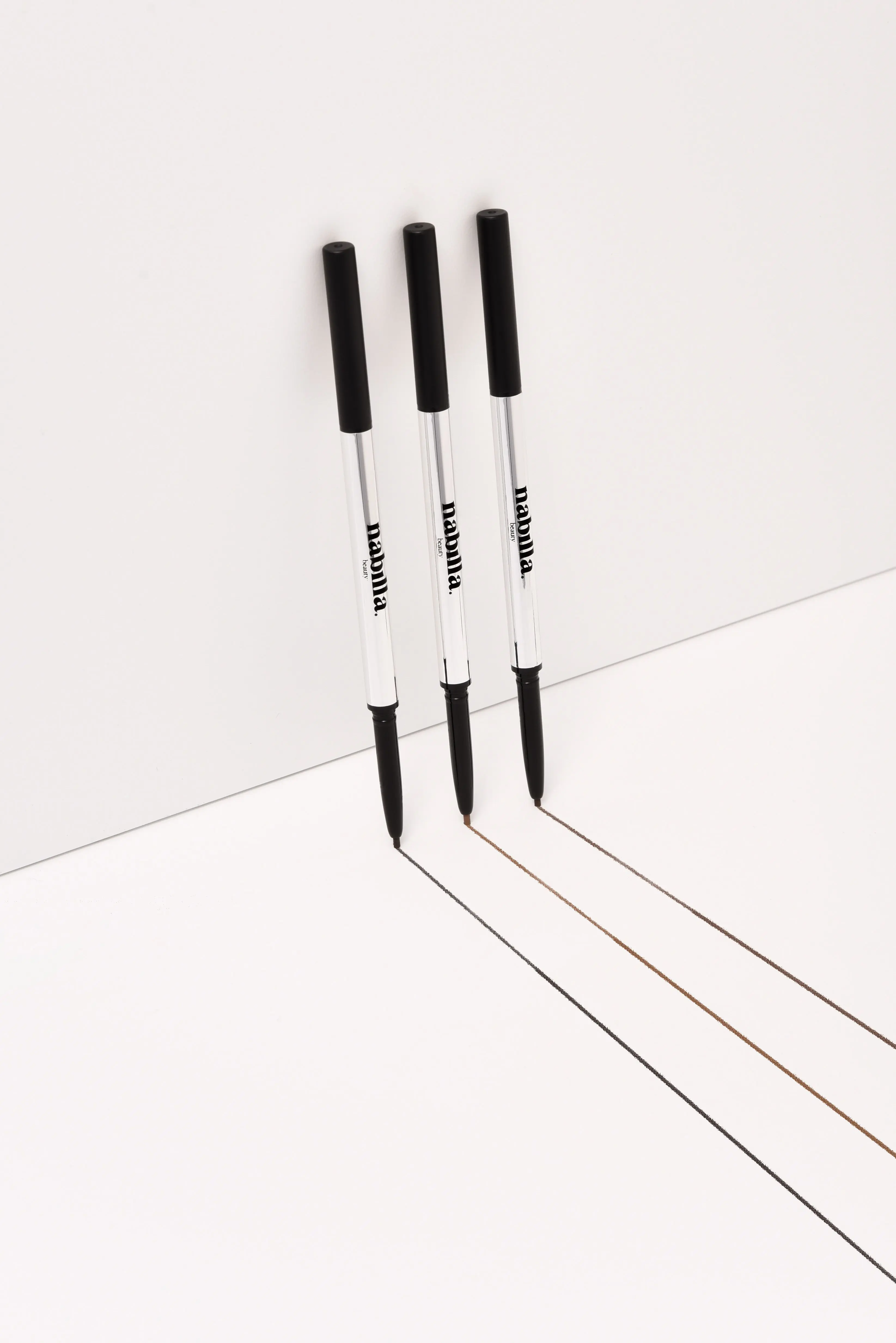 Nabilla Beauty - Crayon sourcil Waterproof- Nouveautés