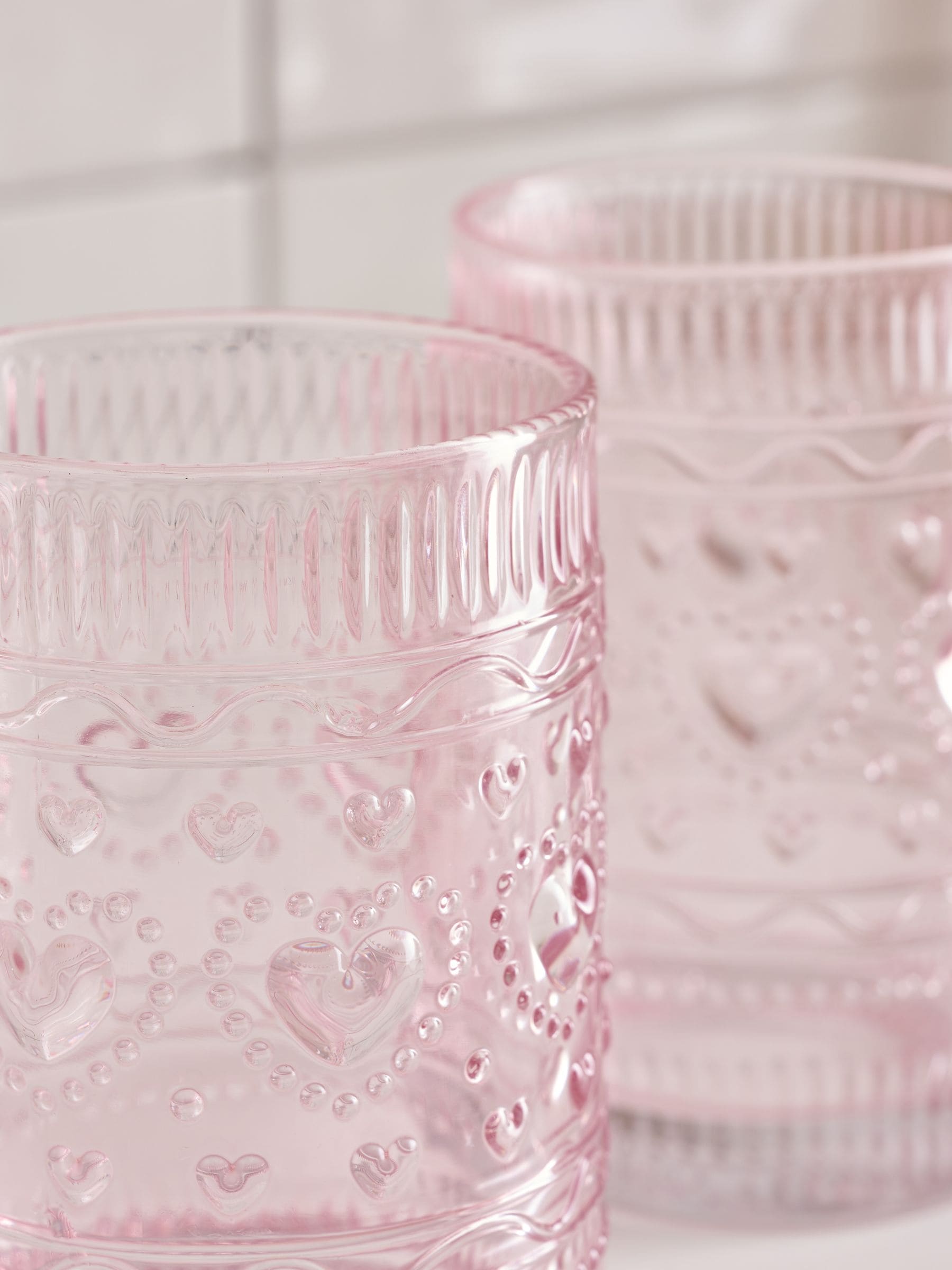 Set of 2 Heart Pressed Tumbler Glasses
