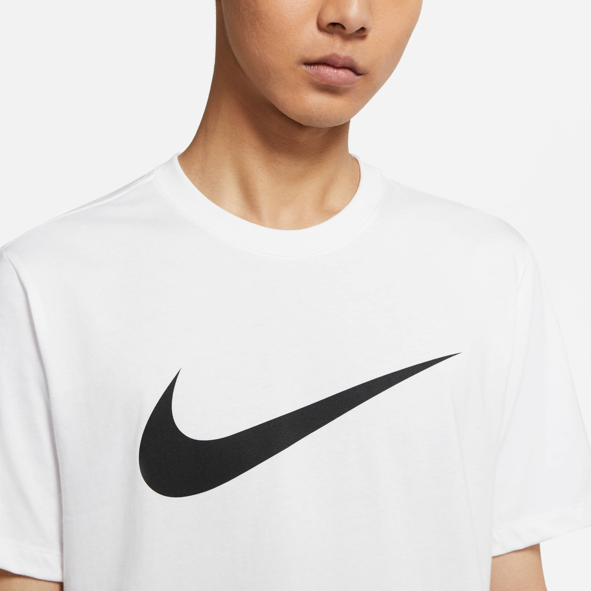 Nike Nike Sportswear Swoosh Men"s T