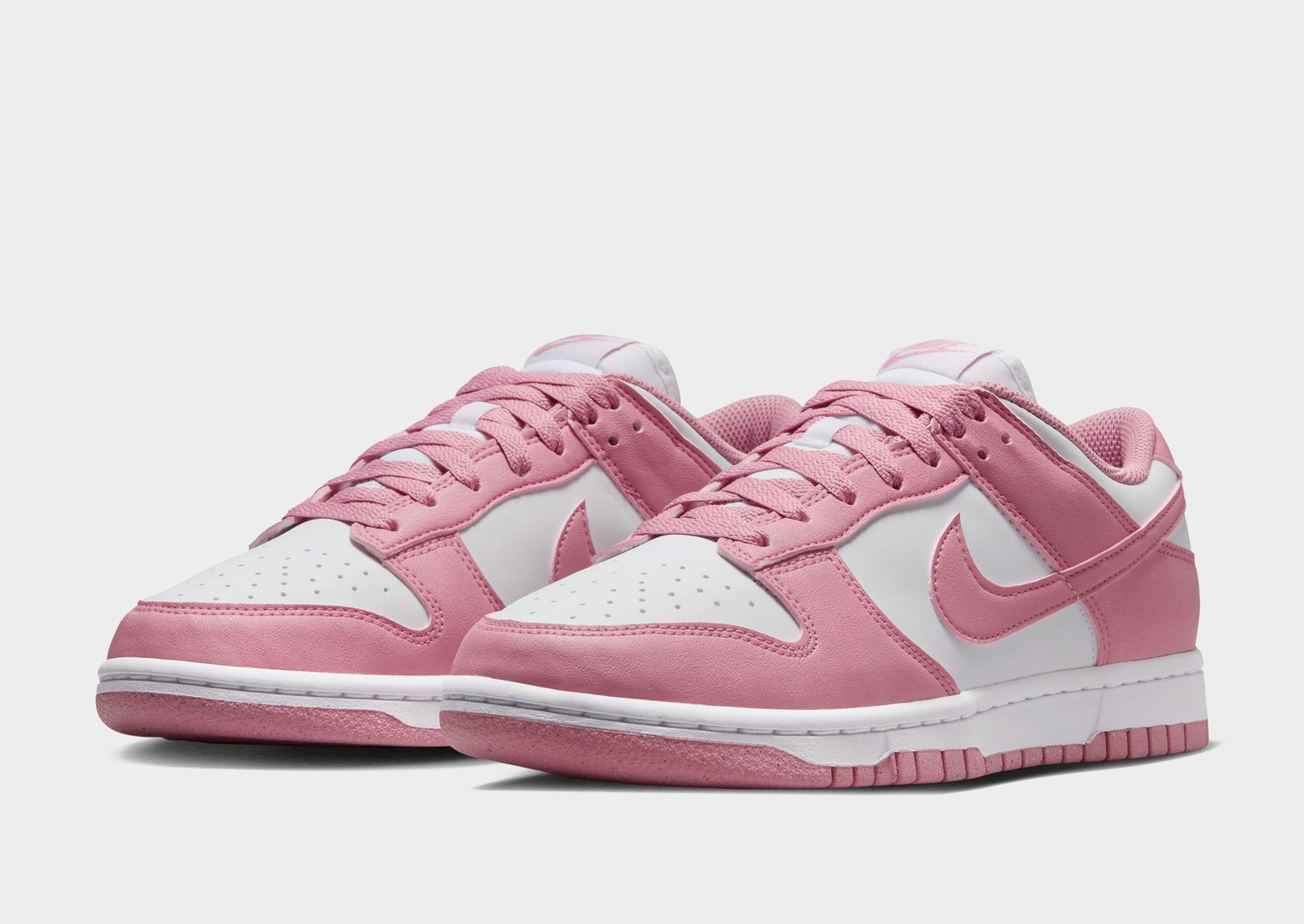 Nike WOMEN'S SHOES DUNK LOW